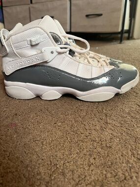 Jordan Womans' Retro 13 White and Gray Patent Leather Sneakers size 8